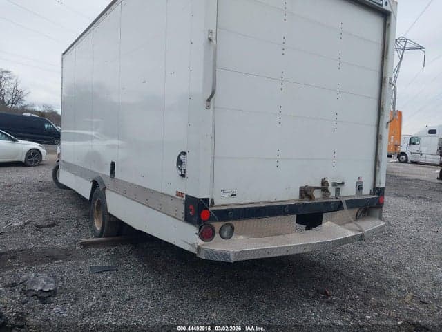 2021 FORD E-450 CUTAWAY 3