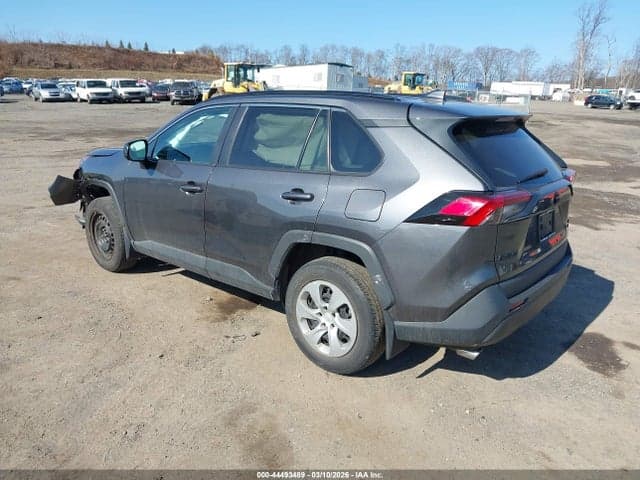 2021 TOYOTA RAV4 LE 3