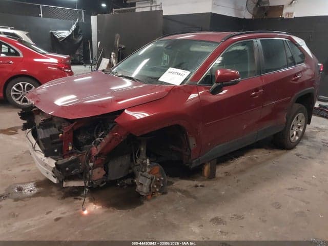 2021 TOYOTA RAV4 LE 2