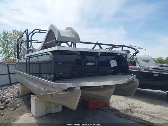 2018 * ALOHA PONTOON BOAT AND MOTOR