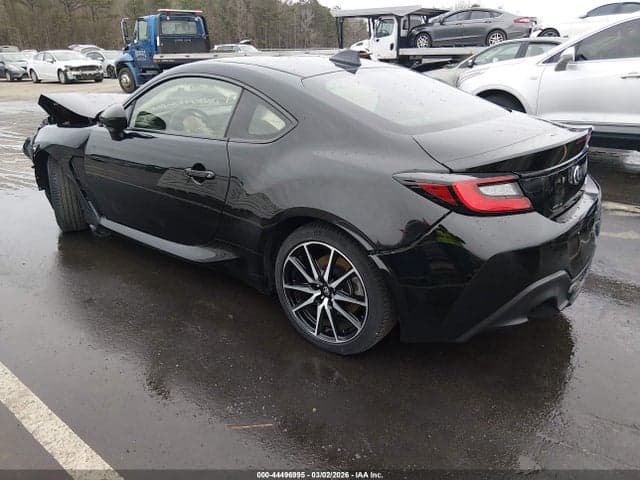2023 TOYOTA GR86 3