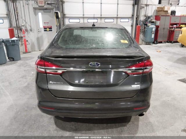 2017 FORD FUSION SE 16