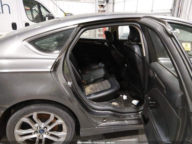 2017 FORD FUSION SE 8