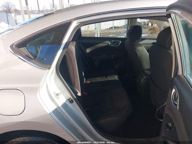 2019 NISSAN SENTRA SV 8