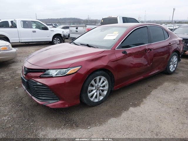 2020 TOYOTA CAMRY LE 2