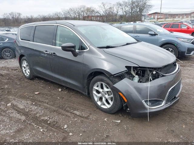 2018 CHRYSLER PACIFICA TOURING PLUS 1