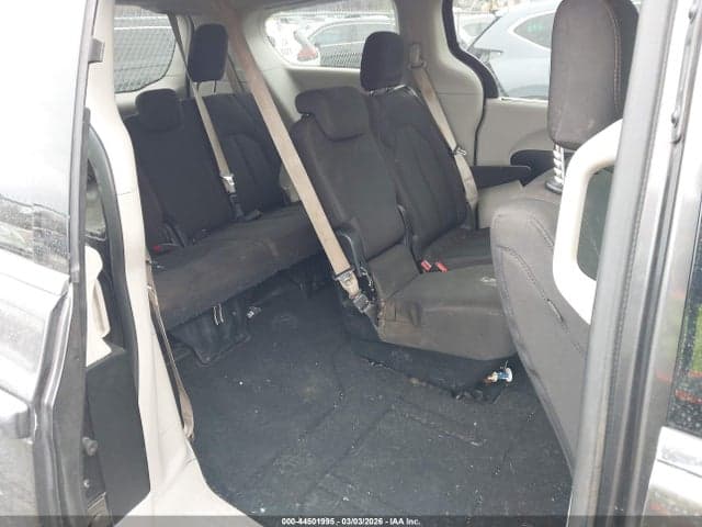 2018 CHRYSLER PACIFICA TOURING PLUS 8