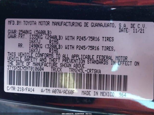 2022 TOYOTA TACOMA SR 9