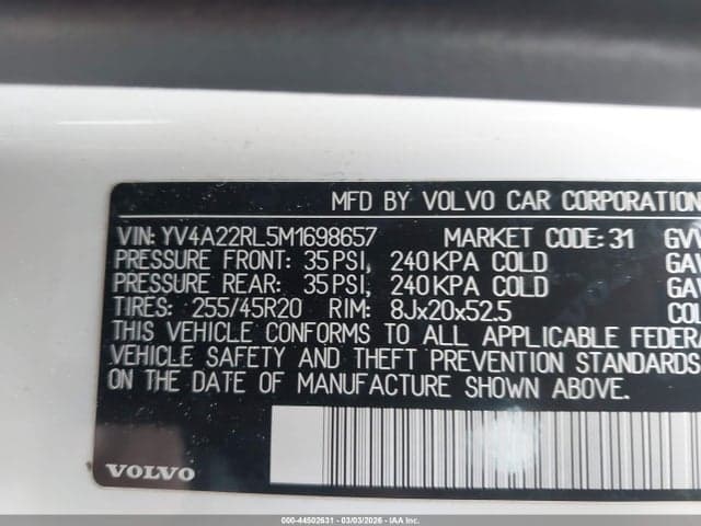 2021 VOLVO XC60 T6 INSCRIPTION 9