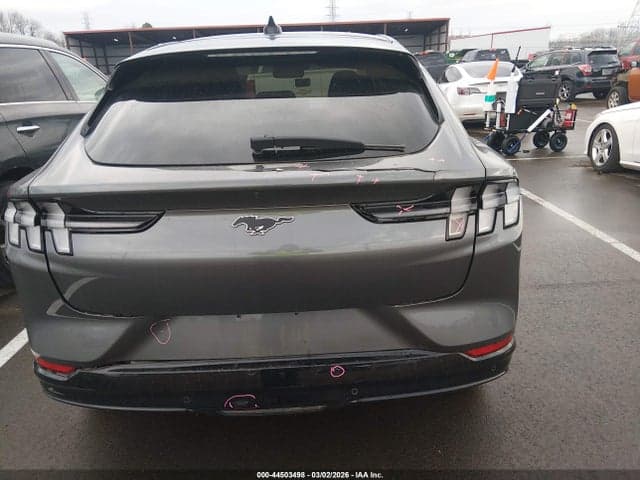 2023 FORD MUSTANG MACH-E PREMIUM 6