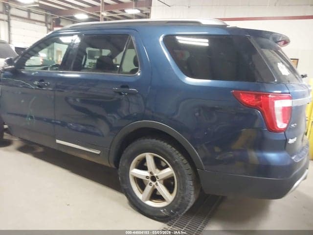2017 FORD EXPLORER XLT 3