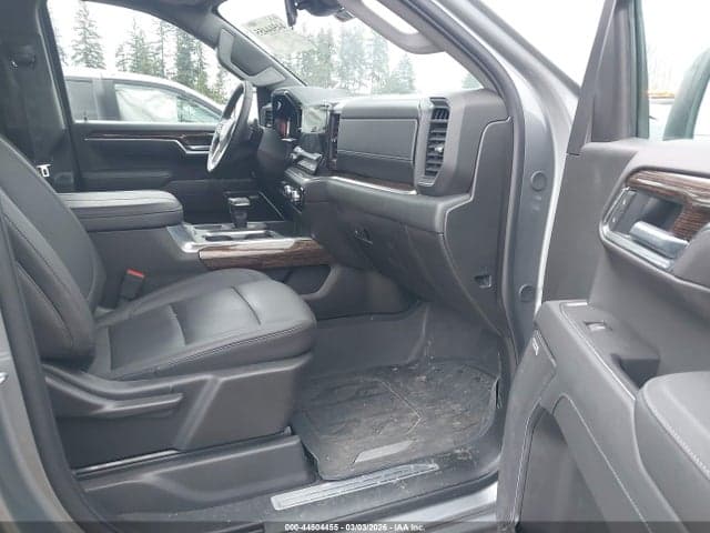 2025 GMC SIERRA 1500 4WD STANDARD BOX ELEVATION 5
