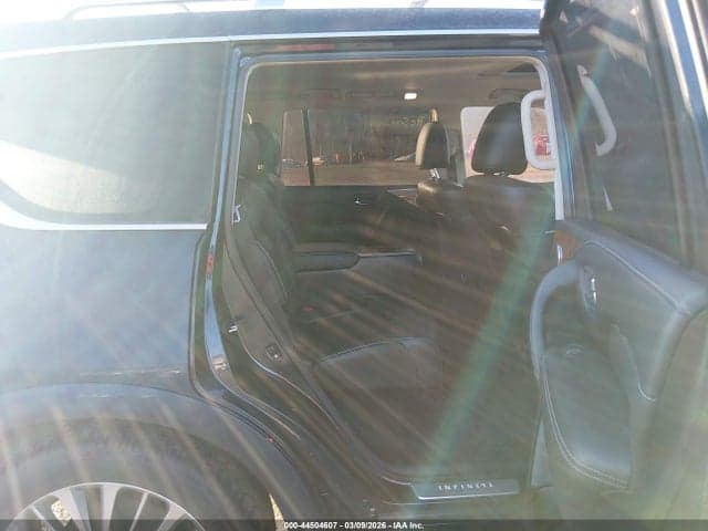 2019 INFINITI QX80 LUXE 8