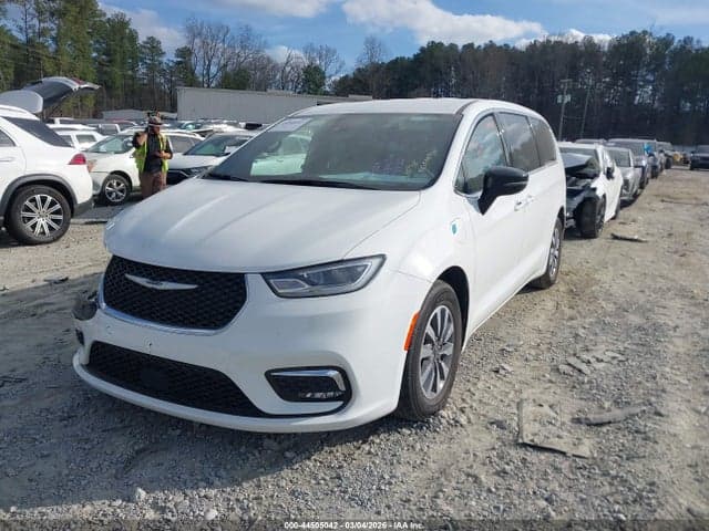 2025 CHRYSLER PACIFICA HYBRID SELECT 2