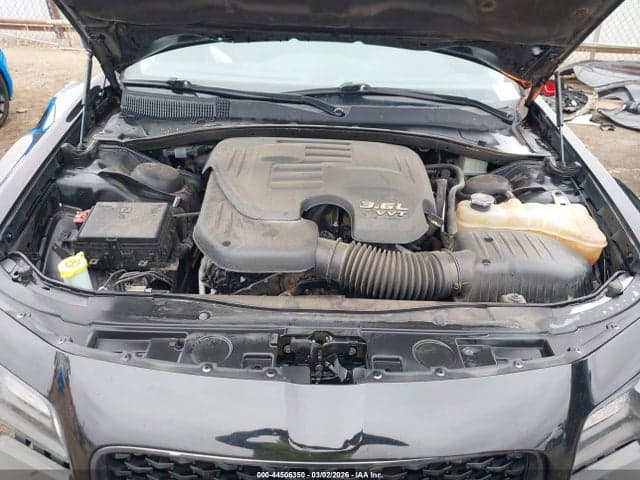 2018 CHRYSLER 300 TOURING 10