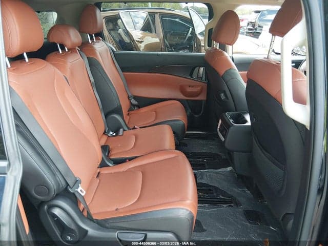 2025 KIA CARNIVAL MPV SX PRESTIGE 8