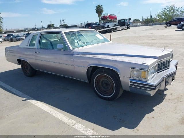 1977 CADILLAC DEVILLE 1