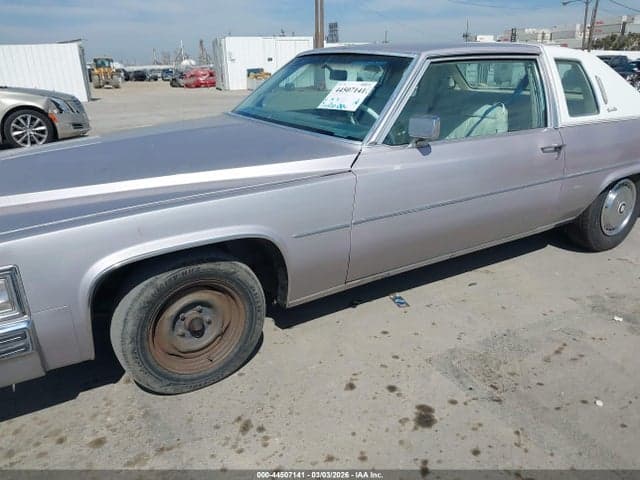 1977 CADILLAC DEVILLE 6