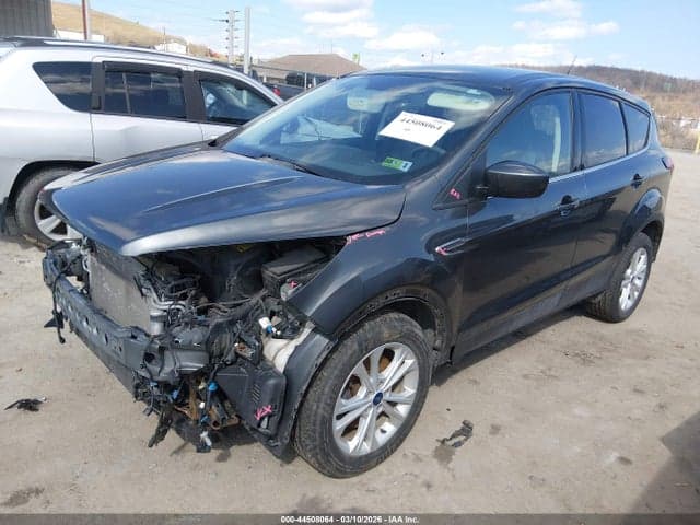 2019 FORD ESCAPE SE 2