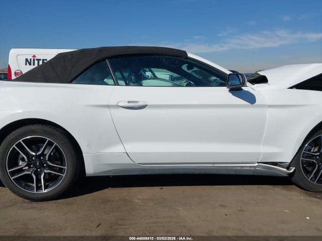 2022 FORD MUSTANG ECOBOOST PREMIUM 13