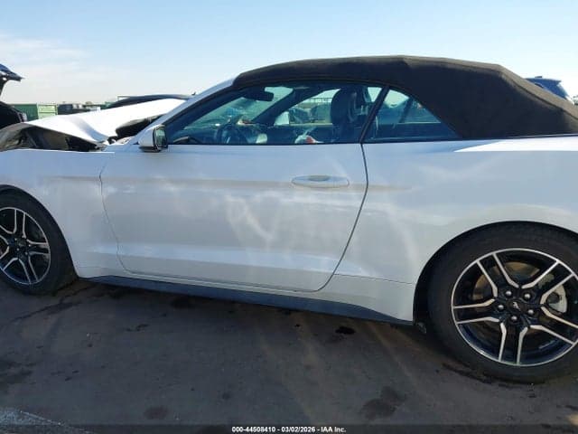 2022 FORD MUSTANG ECOBOOST PREMIUM 14