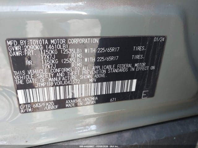 2024 TOYOTA RAV4 XLE 9