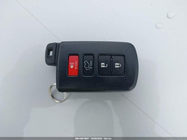 2017 TOYOTA RAV4 HYBRID LIMITED 11