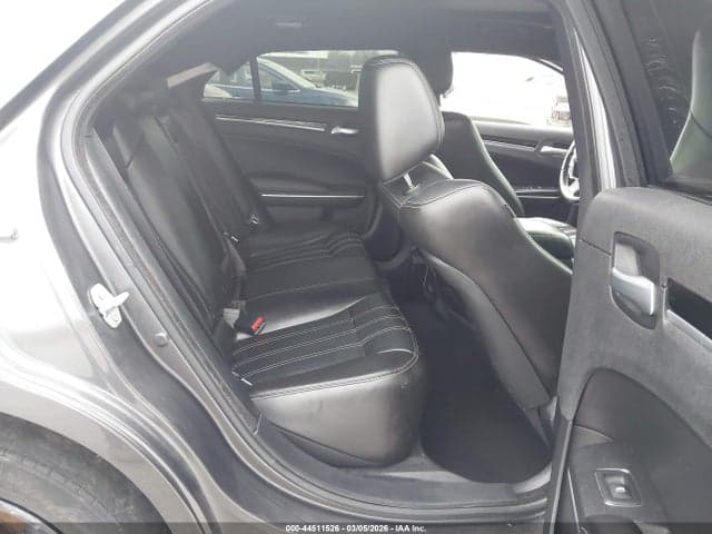 2021 CHRYSLER 300 300S 8