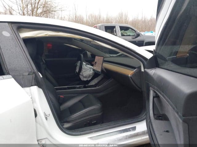 2019 TESLA MODEL 3 LONG RANGE/PERFORMANCE 5