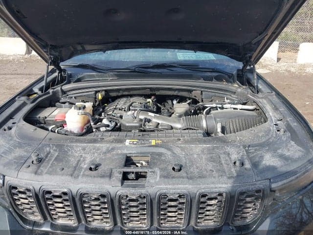 2023 JEEP GRAND CHEROKEE ALTITUDE 4X4 10