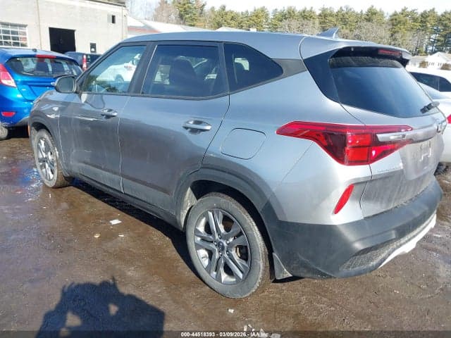 2021 KIA SELTOS LX 3