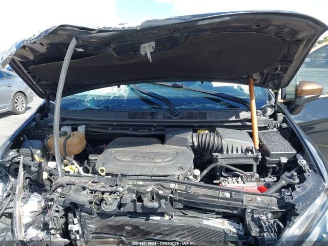 2021 CHRYSLER VOYAGER LXI 10