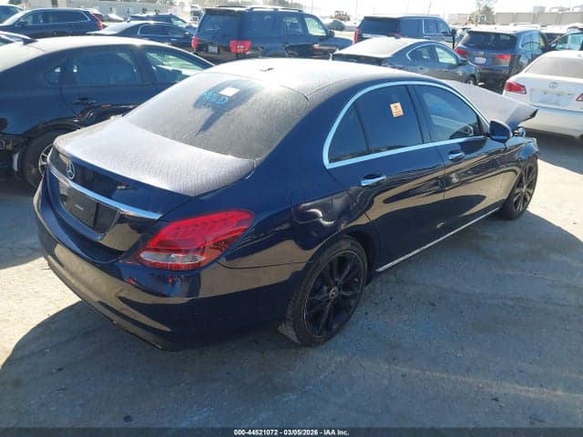 2018 MERCEDES-BENZ C 300 1