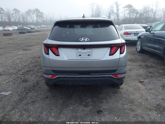 2022 HYUNDAI TUCSON SE 16