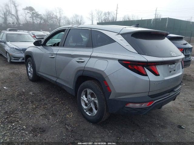 2022 HYUNDAI TUCSON SE 3