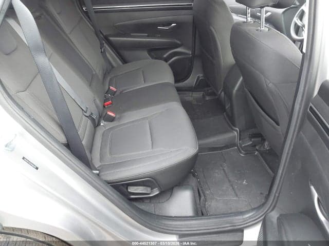 2022 HYUNDAI TUCSON SE 8