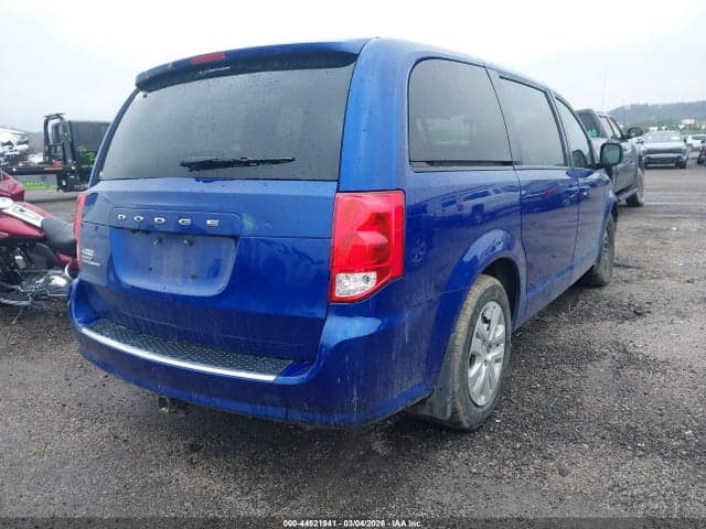 2018 DODGE GRAND CARAVAN SE 4