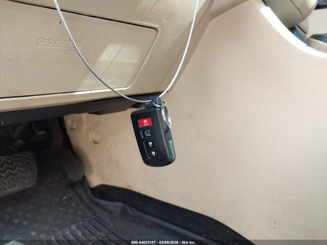 2017 TOYOTA HIGHLANDER LIMITED 11