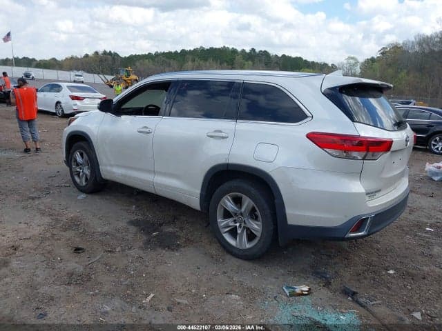 2017 TOYOTA HIGHLANDER LIMITED 3