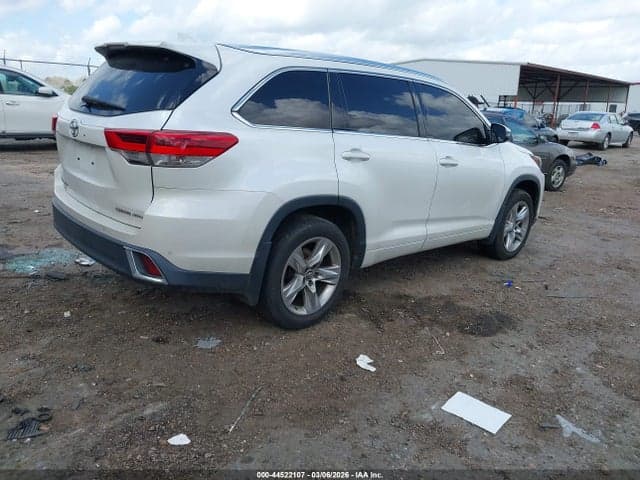 2017 TOYOTA HIGHLANDER LIMITED 4
