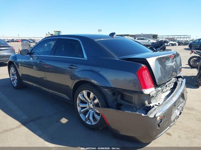2017 CHRYSLER 300 LIMITED 3