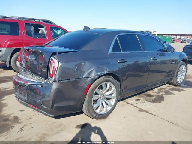 2017 CHRYSLER 300 LIMITED 4