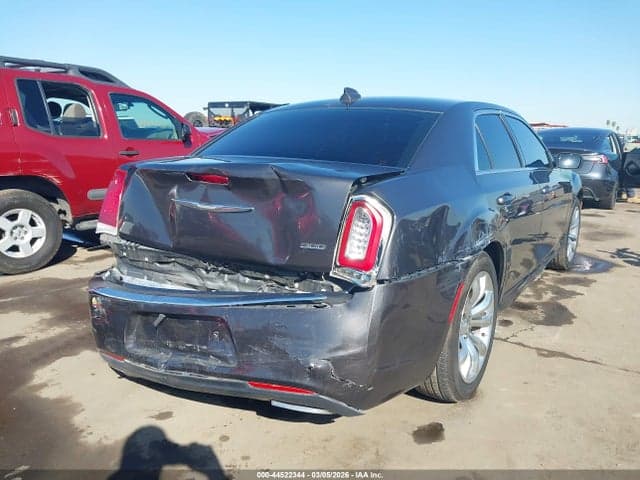 2017 CHRYSLER 300 LIMITED 6