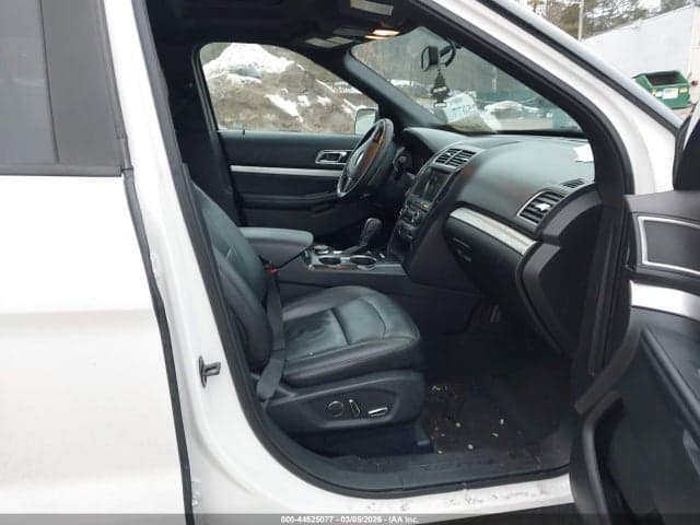 2017 FORD EXPLORER XLT 5