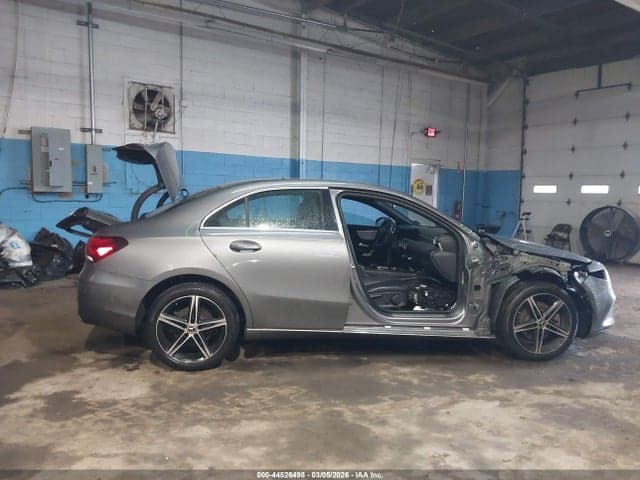 2022 MERCEDES-BENZ A 220 4MATIC 13