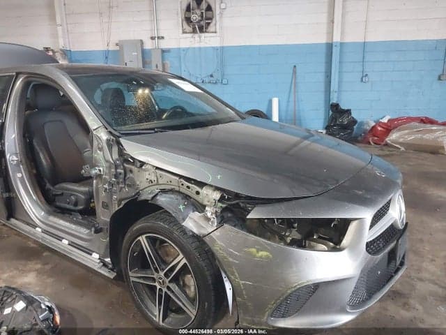 2022 MERCEDES-BENZ A 220 4MATIC 6