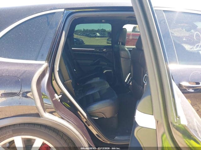 2011 PORSCHE CAYENNE TURBO 8