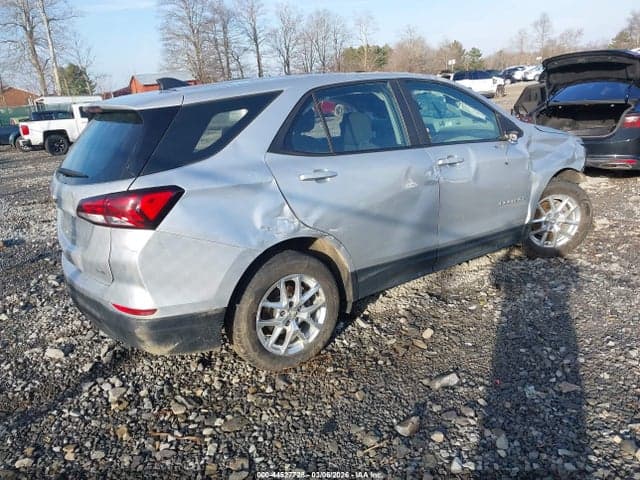 2022 CHEVROLET EQUINOX AWD LS 4