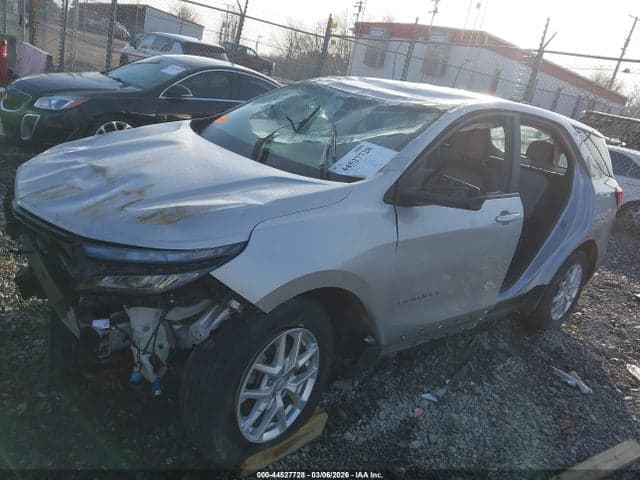 2022 CHEVROLET EQUINOX AWD LS 6