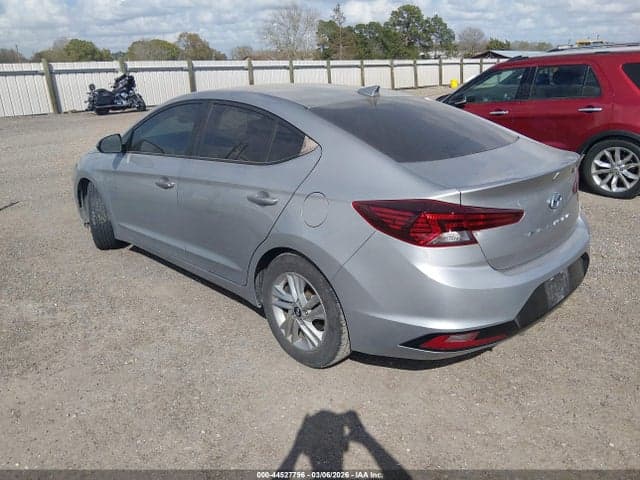 2020 HYUNDAI ELANTRA SEL 3